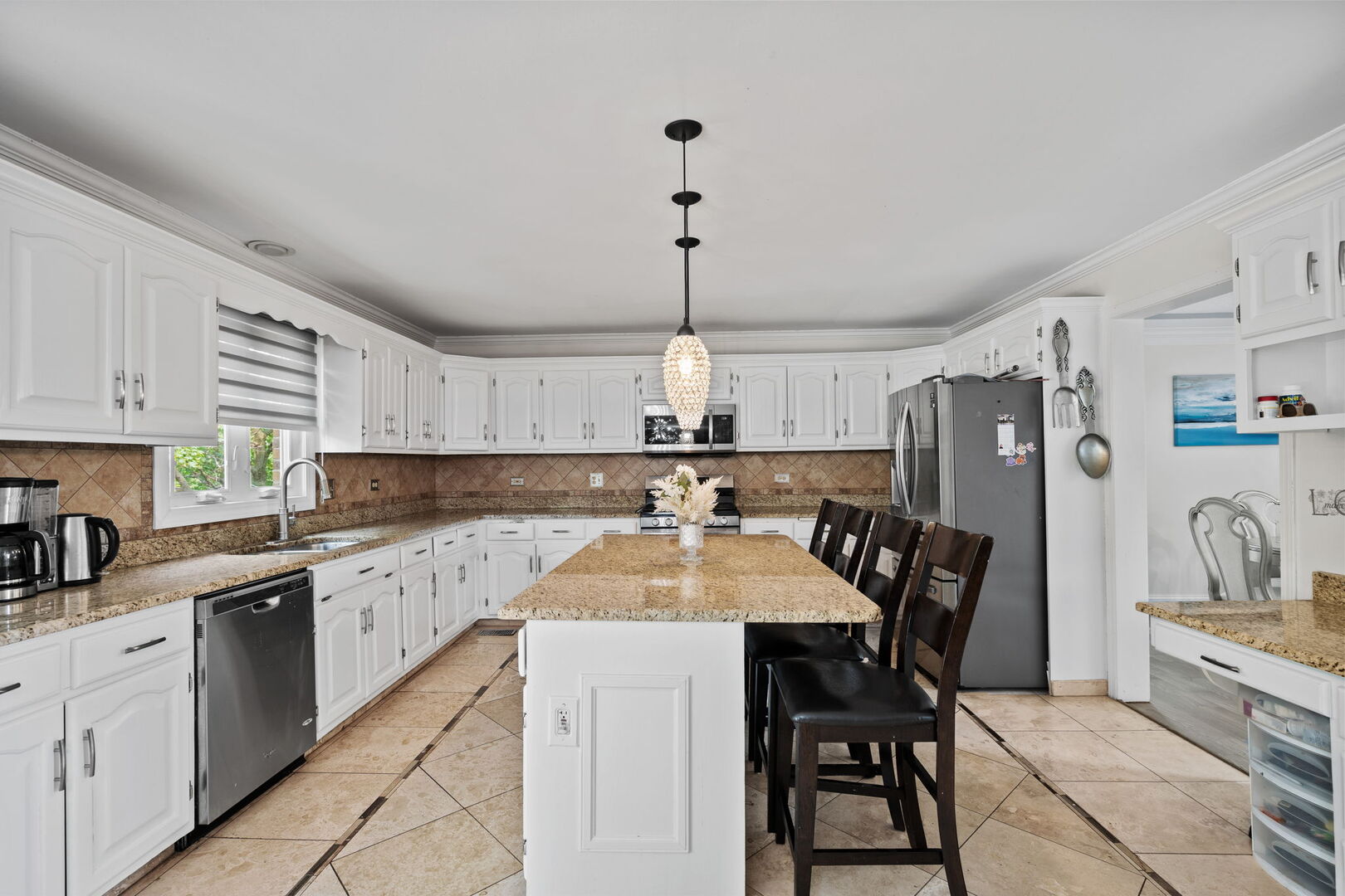 1542 WOODCREEK Trail, Bartlett, IL 60103