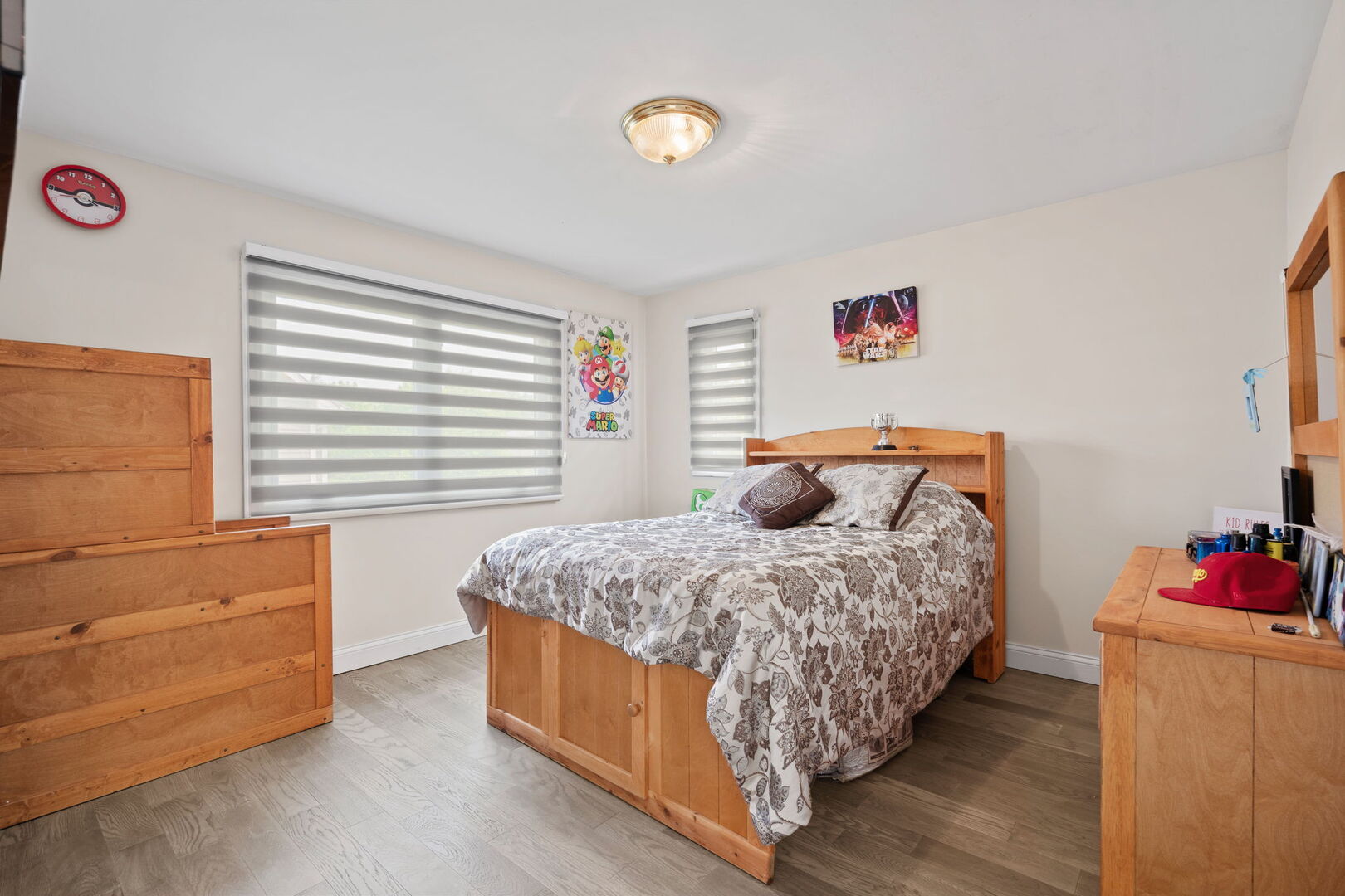 1542 WOODCREEK Trail, Bartlett, IL 60103