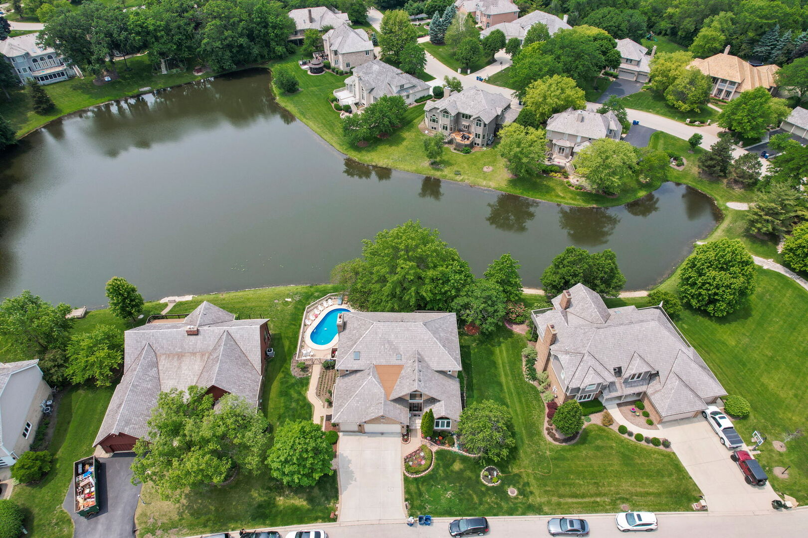 1542 WOODCREEK Trail, Bartlett, IL 60103