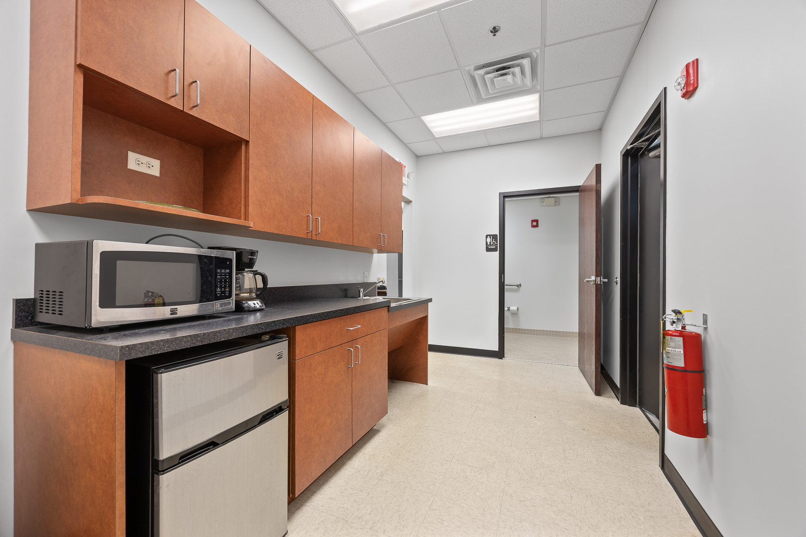 475 Quadrangle Drive #F, Bolingbrook, IL 60440