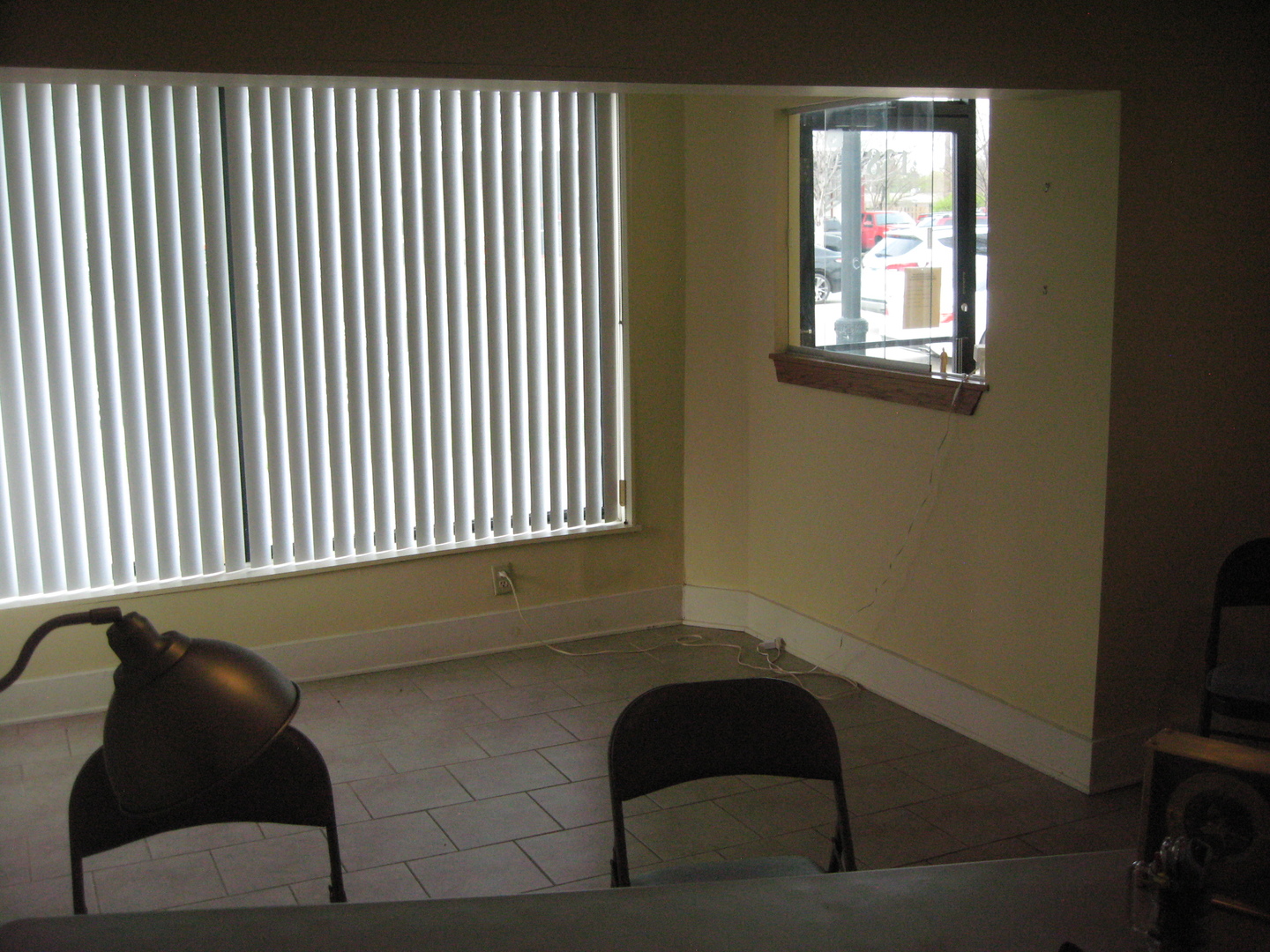 138 W Irving Park Road #front, Wood Dale, IL 60191