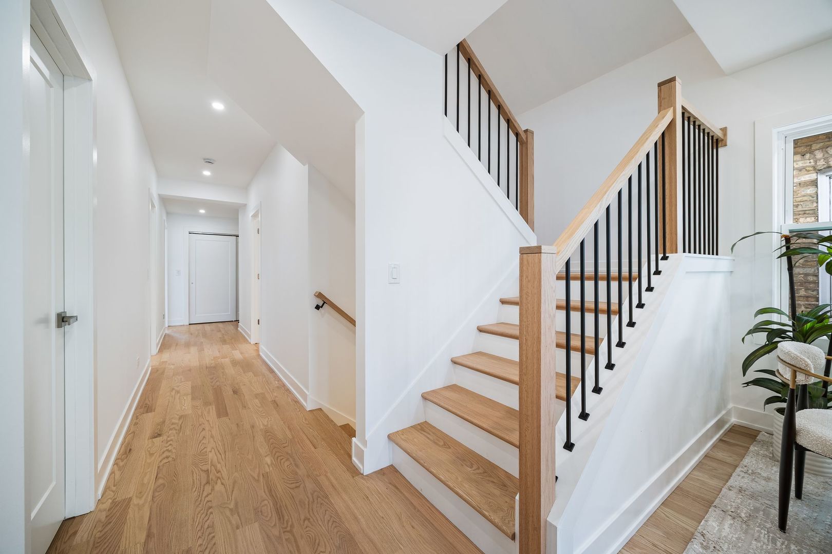 3631 N Sayre Avenue, Chicago, IL 60634