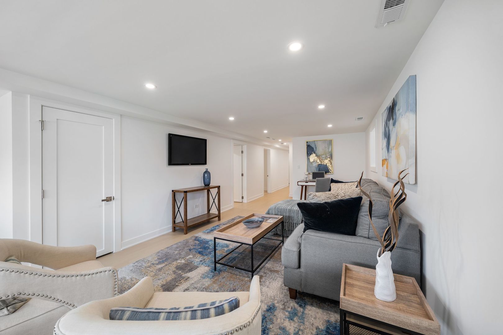 3631 N Sayre Avenue, Chicago, IL 60634