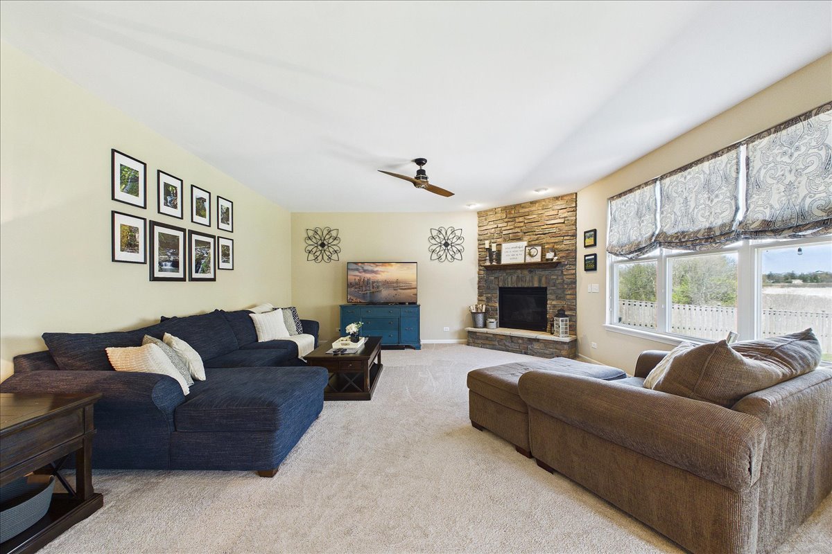 478 Blazing Star Drive, Lake Villa, IL 60046