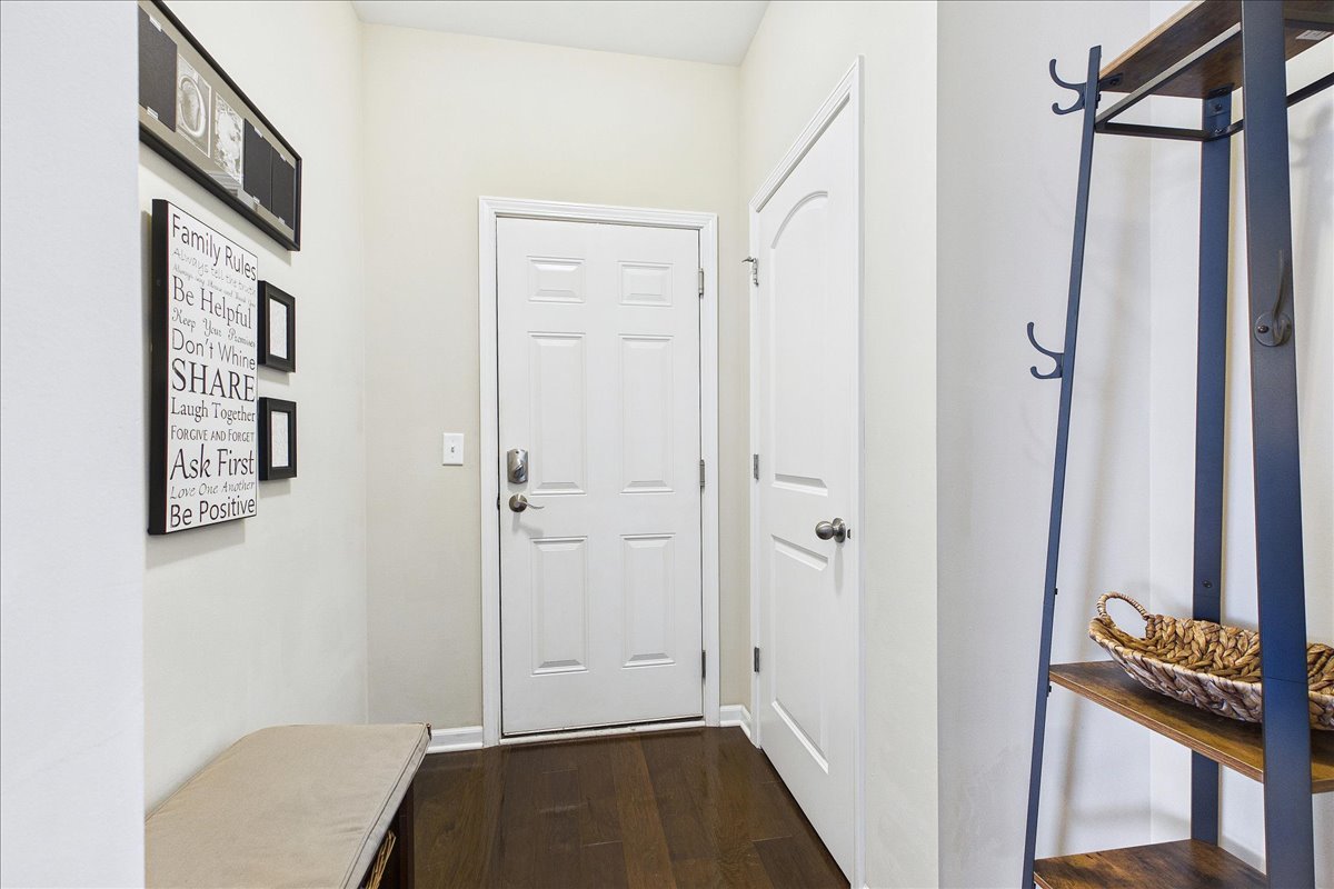 478 Blazing Star Drive, Lake Villa, IL 60046