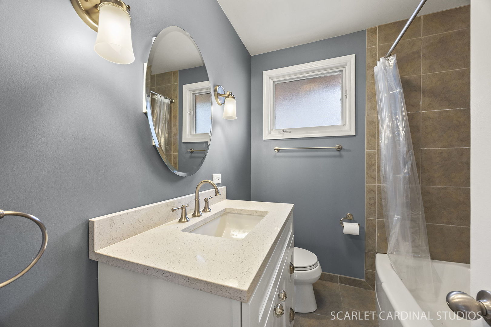 882 Hillside Avenue, Glen Ellyn, IL 60137