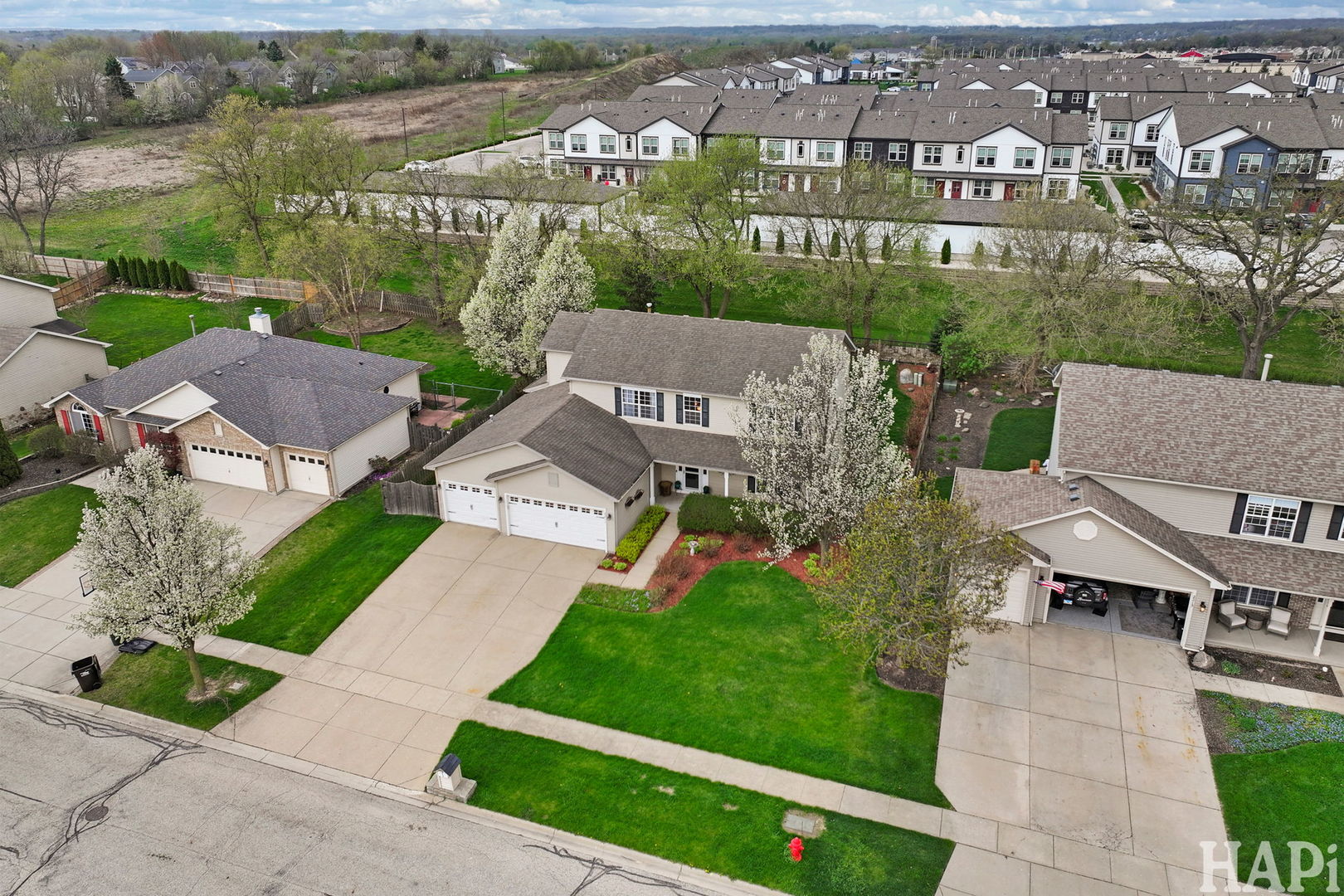 2211 Hazelwood Drive, McHenry, IL 60051