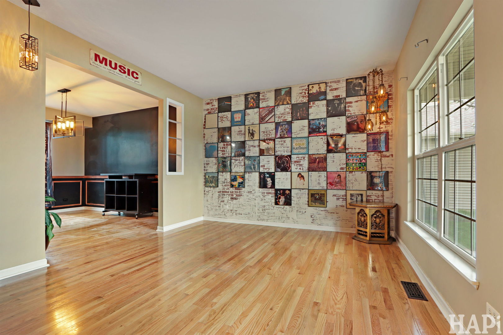 2211 Hazelwood Drive, McHenry, IL 60051