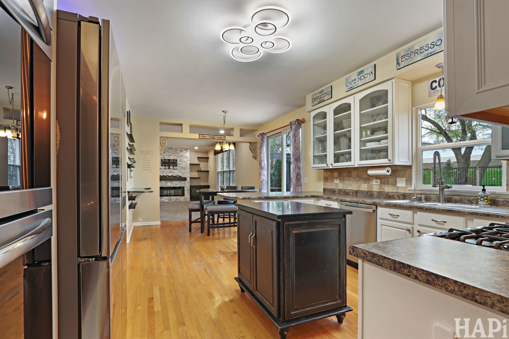 2211 Hazelwood Drive, McHenry, IL 60051