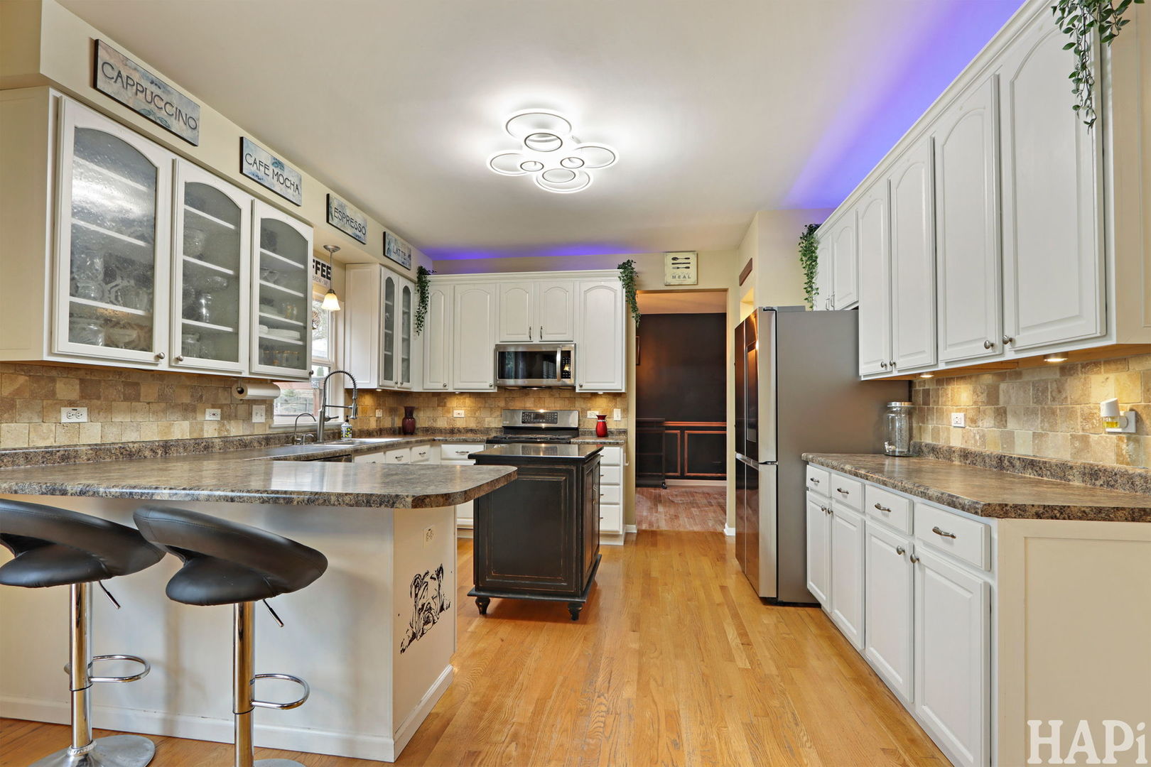 2211 Hazelwood Drive, McHenry, IL 60051