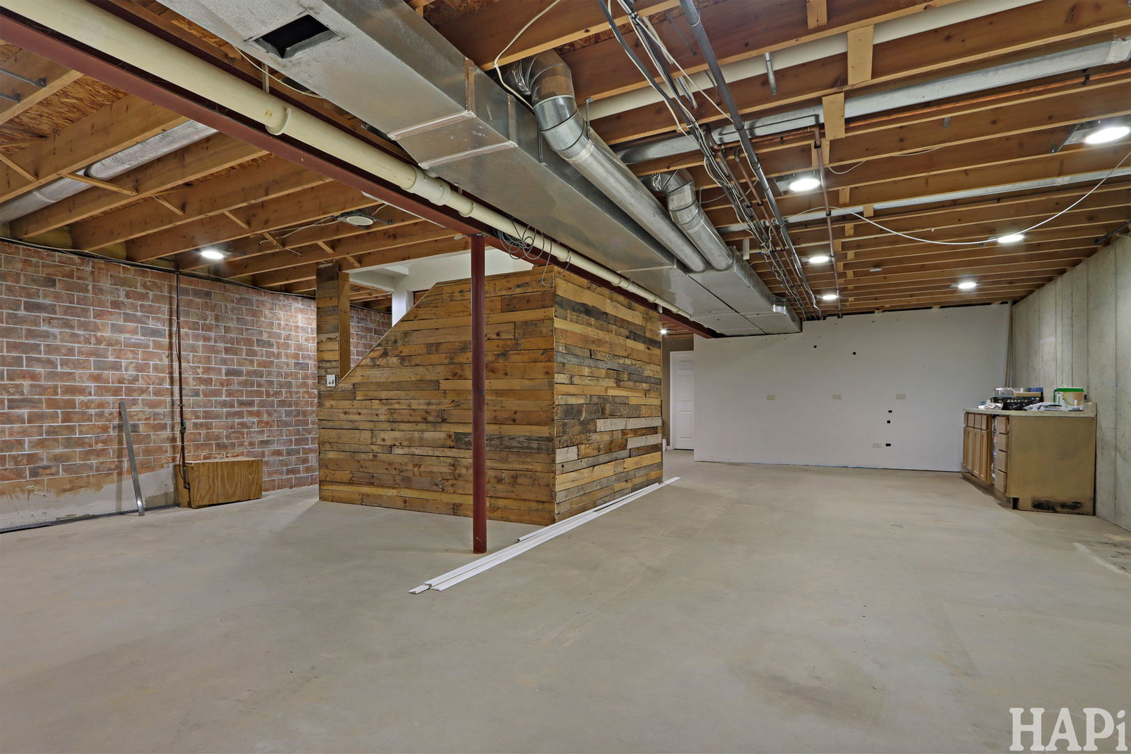 2211 Hazelwood Drive, McHenry, IL 60051