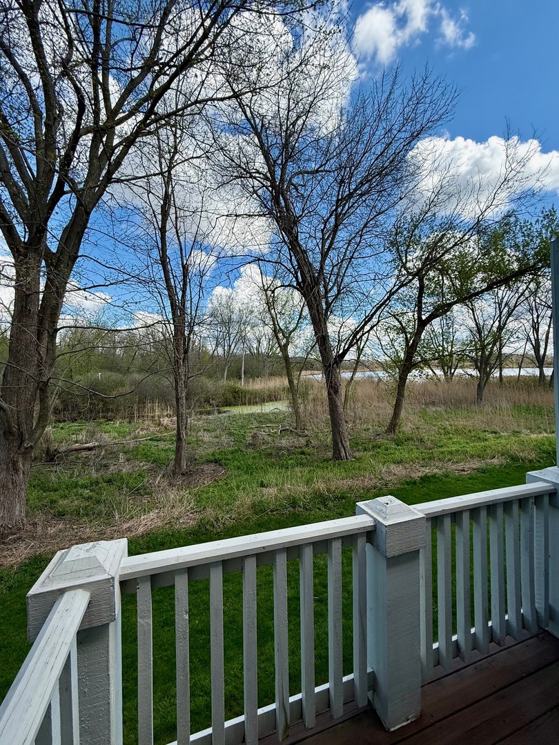 4354 Shooting Star Drive, Island Lake, IL 60042