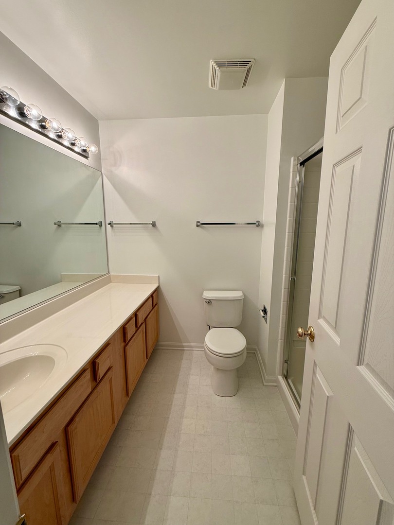 4354 Shooting Star Drive, Island Lake, IL 60042