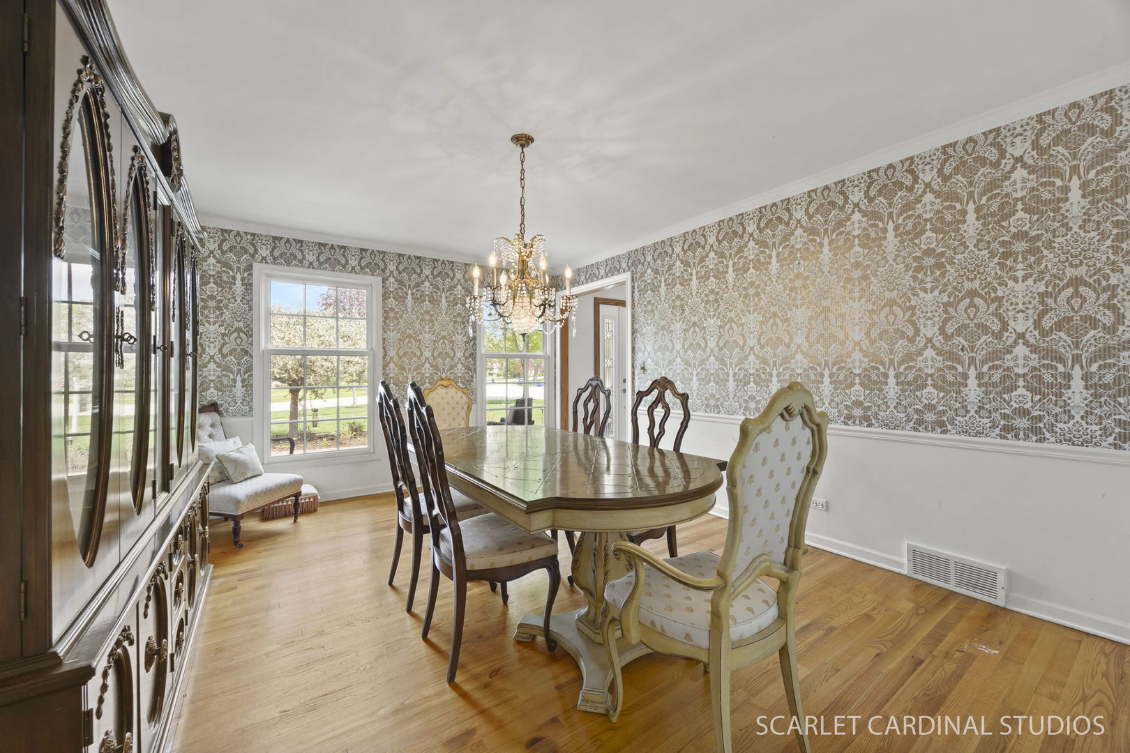 170 Shelley Lane, Wheaton, IL 60189