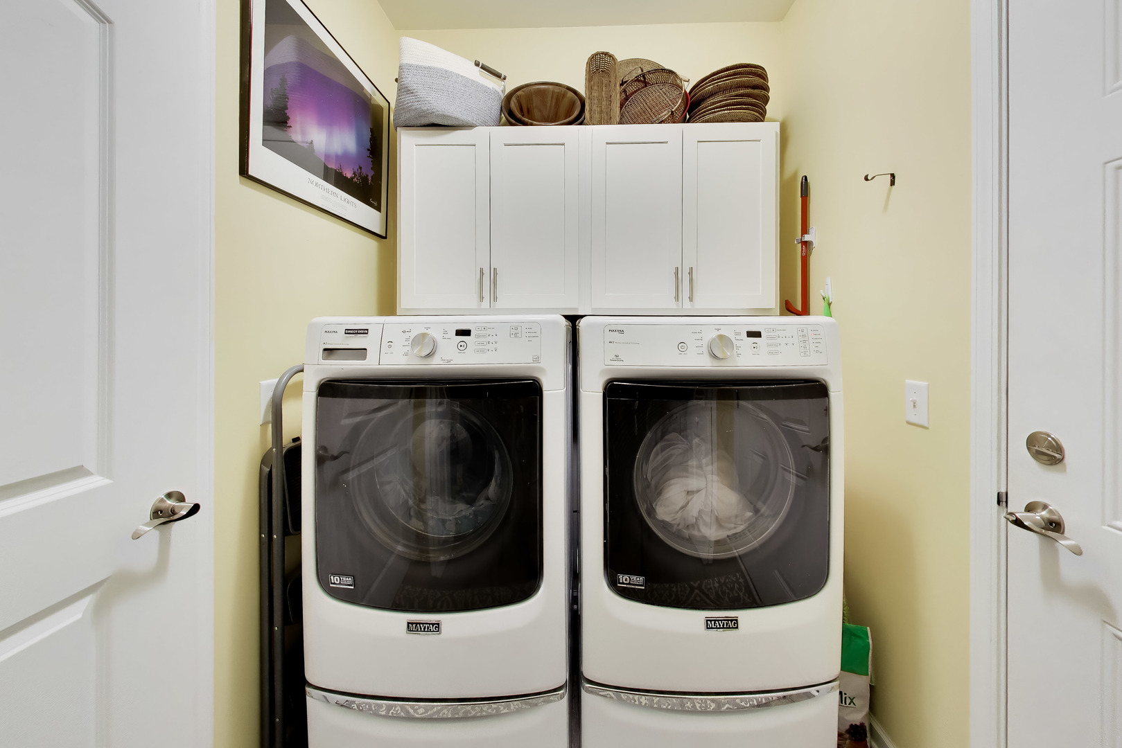 927 Camden Street #B, McHenry, IL 60050