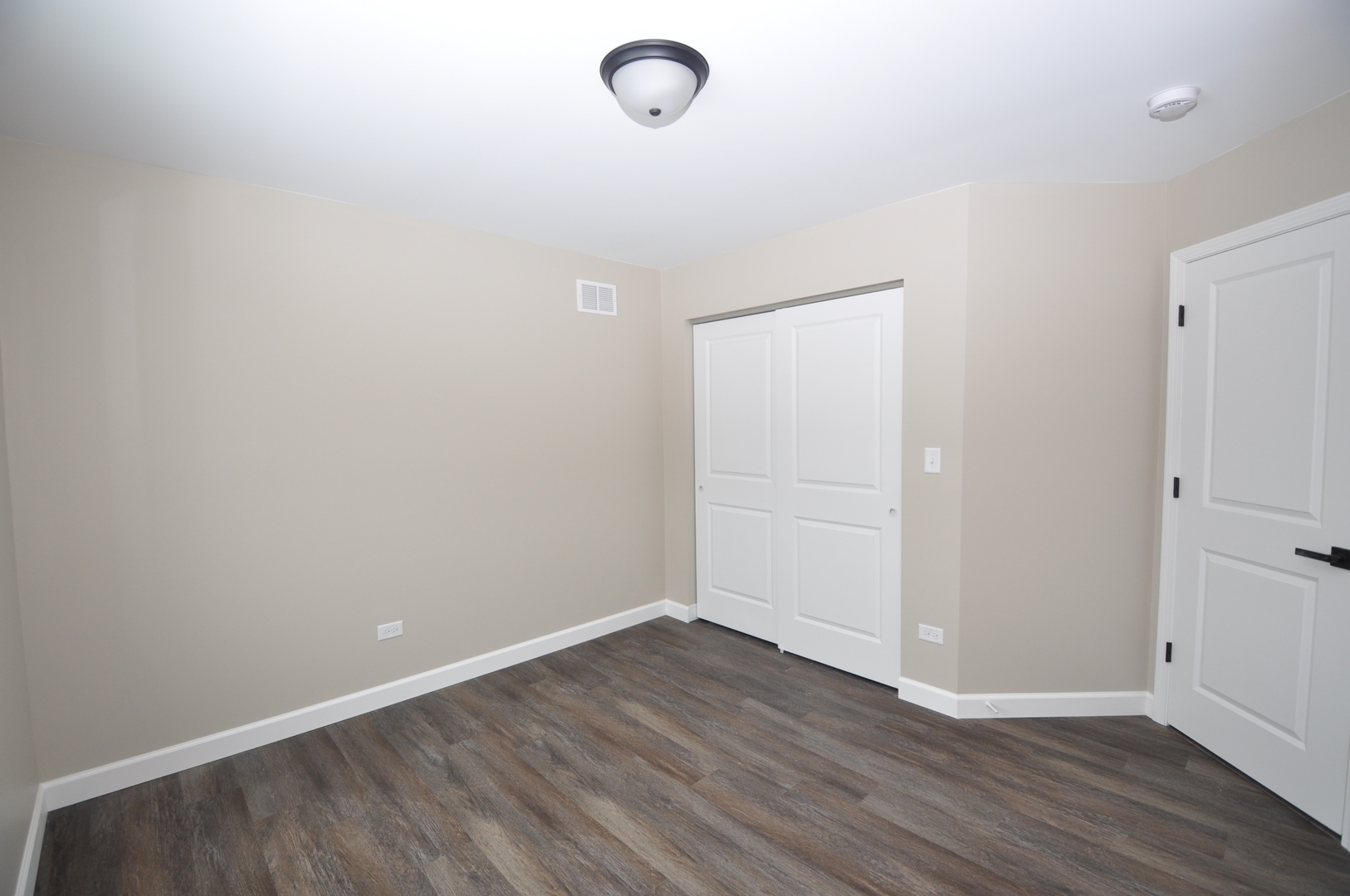 316 Buena Terrace, Antioch, IL 60002