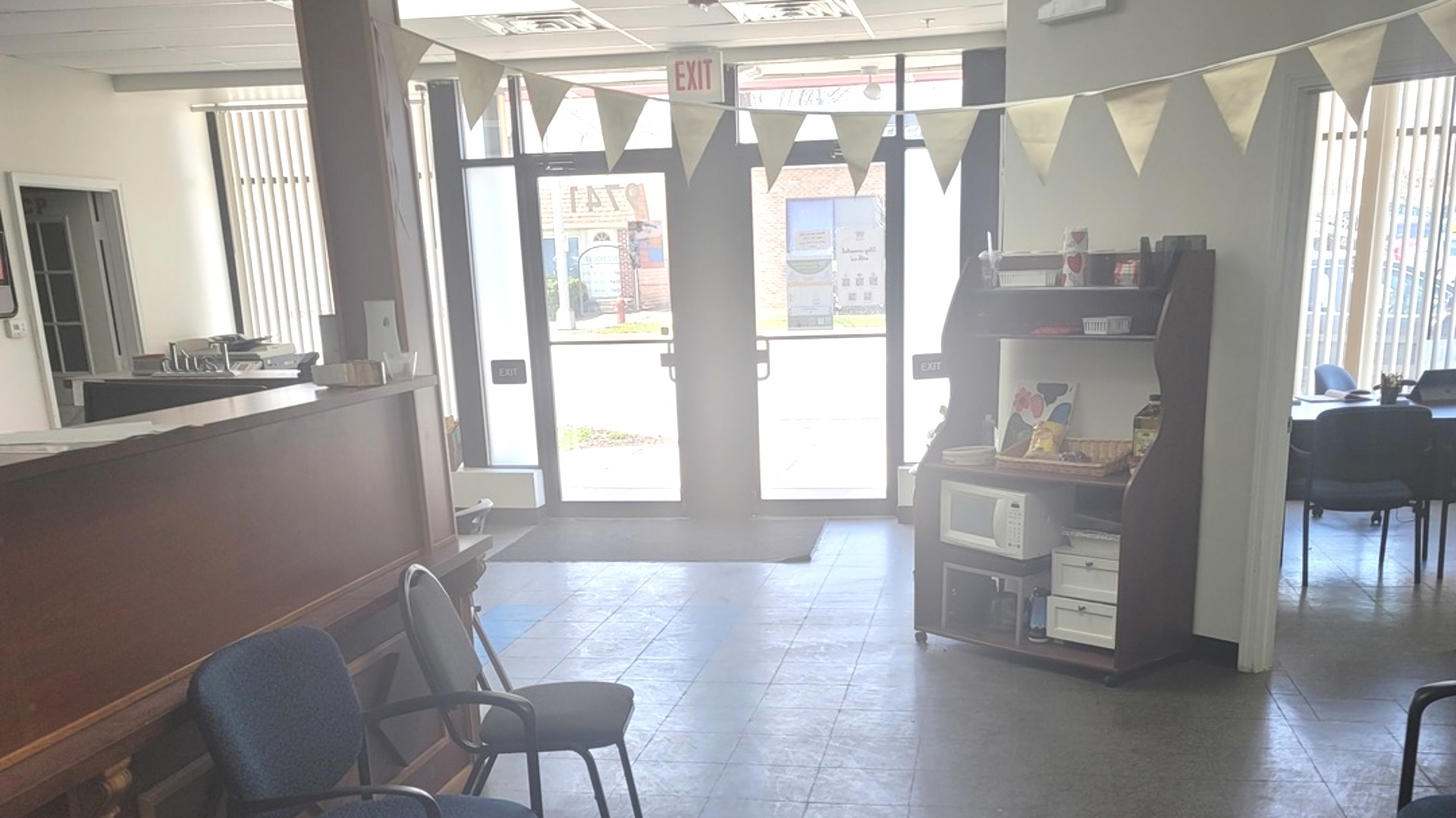 9741 Southwest Highway, Oak Lawn, IL 60453