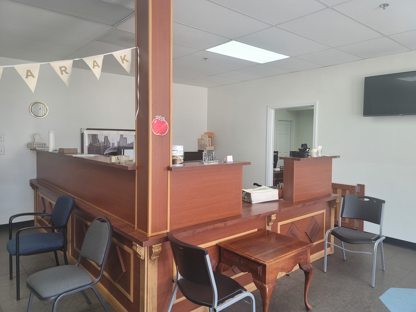 9741 Southwest Highway, Oak Lawn, IL 60453