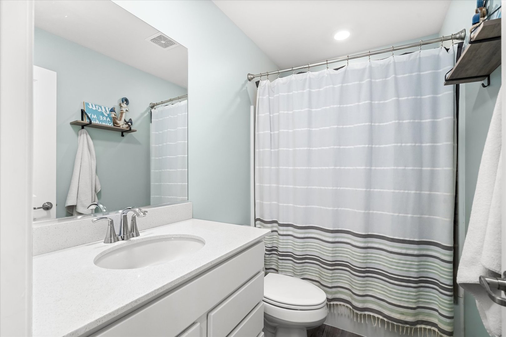 1125 Hawk Hollow Drive, Yorkville, IL 60560