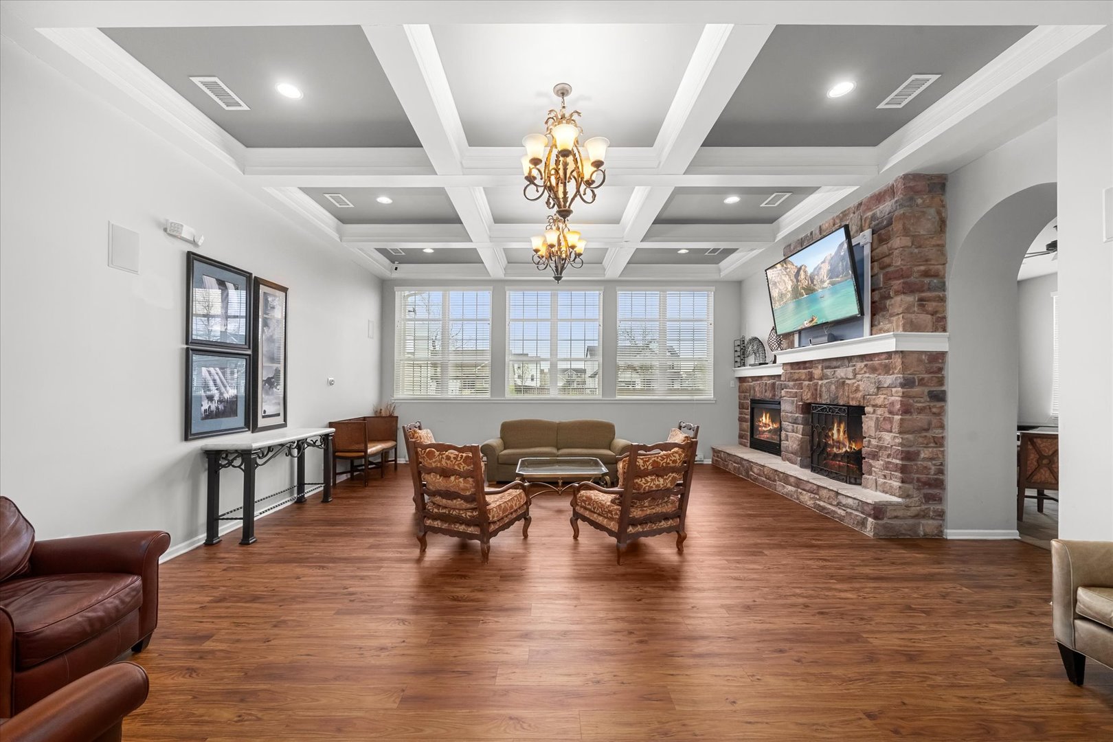 1125 Hawk Hollow Drive, Yorkville, IL 60560