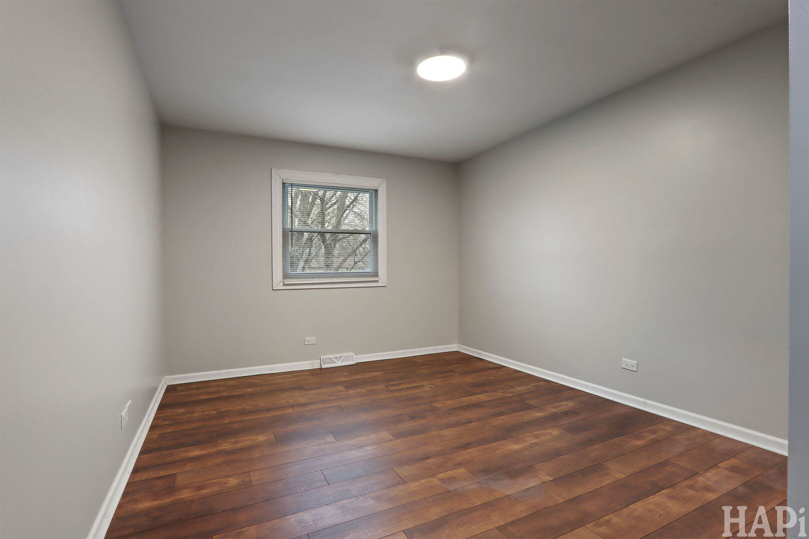 38132 N Manor Avenue, Beach Park, IL 60087