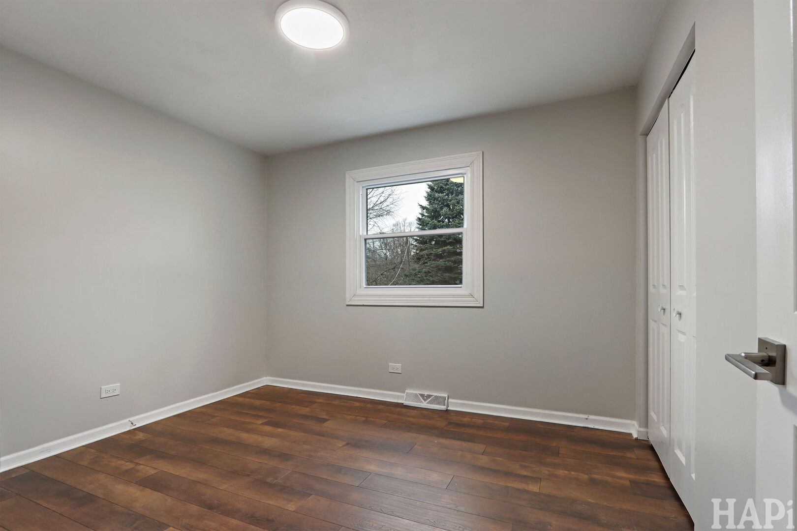 38132 N Manor Avenue, Beach Park, IL 60087