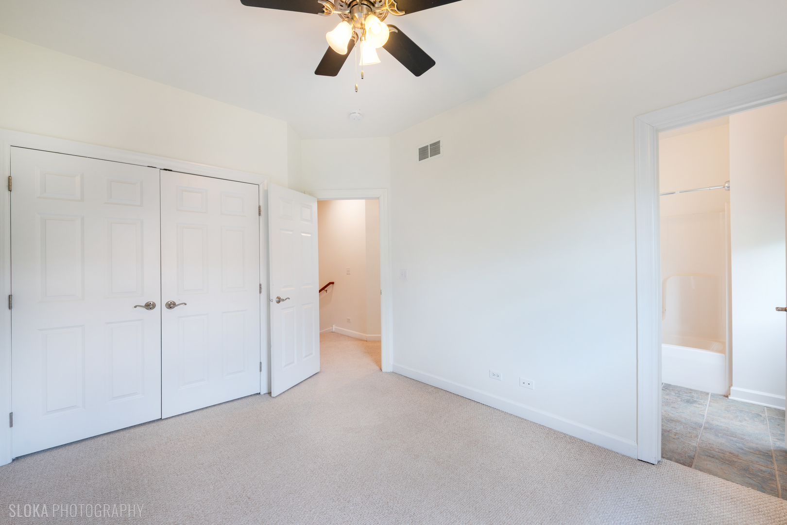 147 River Walk Court, Elgin, IL 60120