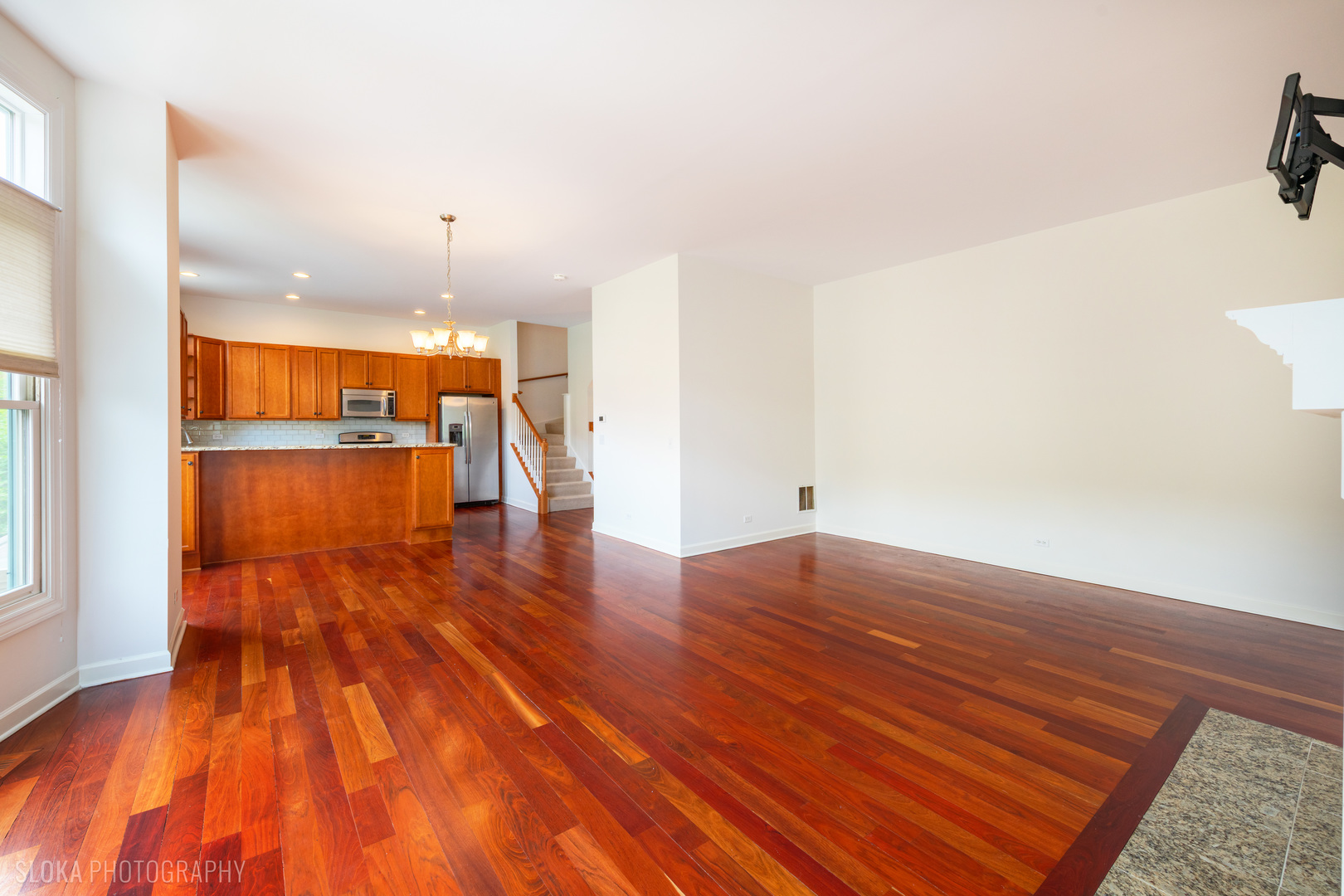 147 River Walk Court, Elgin, IL 60120