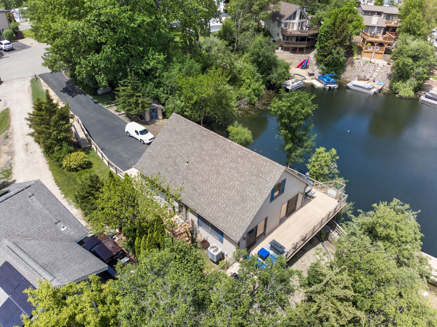 250 FOSSIL POINT Court, Wilmington, IL 60481