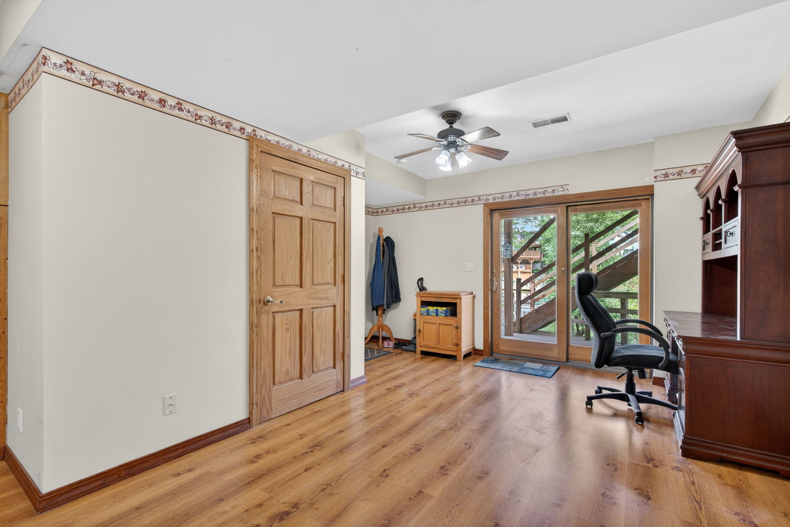 250 FOSSIL POINT Court, Wilmington, IL 60481
