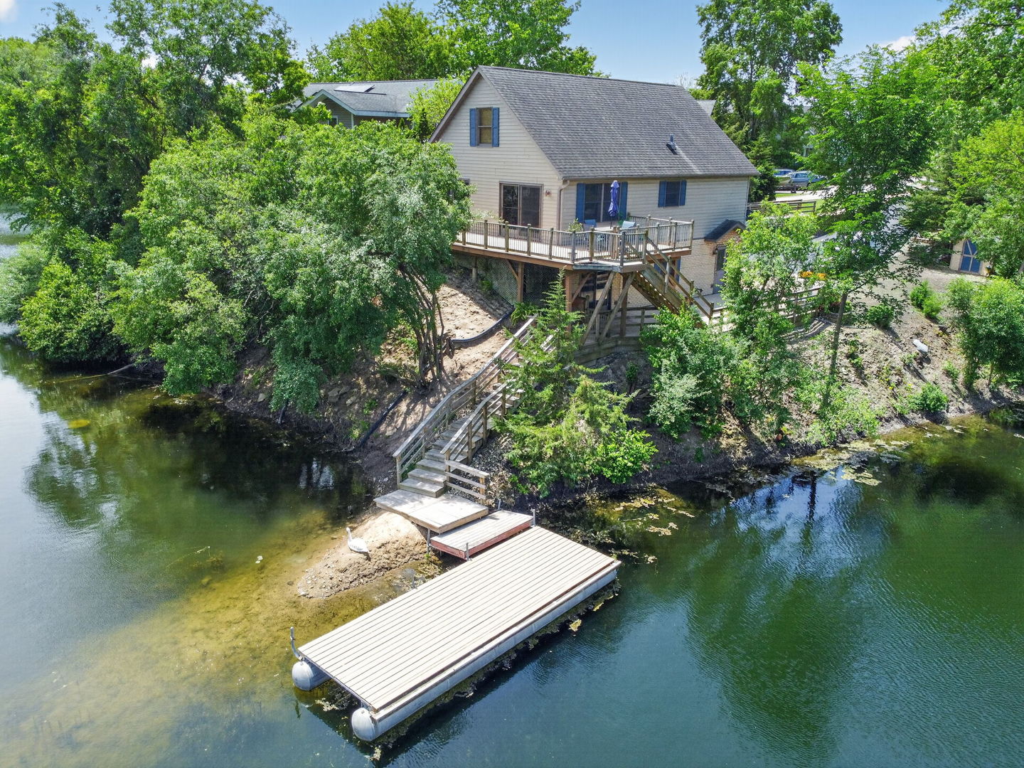 250 FOSSIL POINT Court, Wilmington, IL 60481