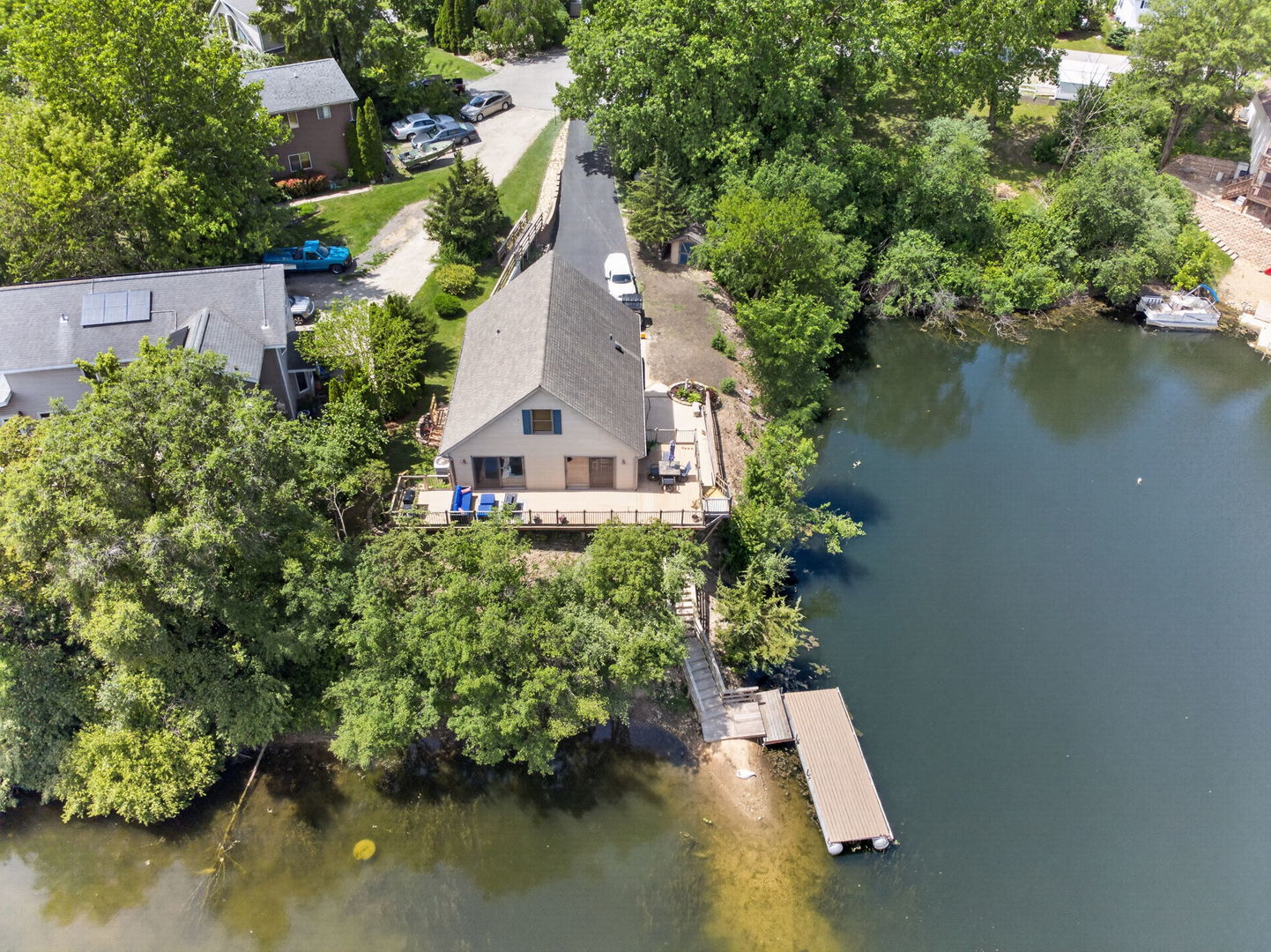 250 FOSSIL POINT Court, Wilmington, IL 60481
