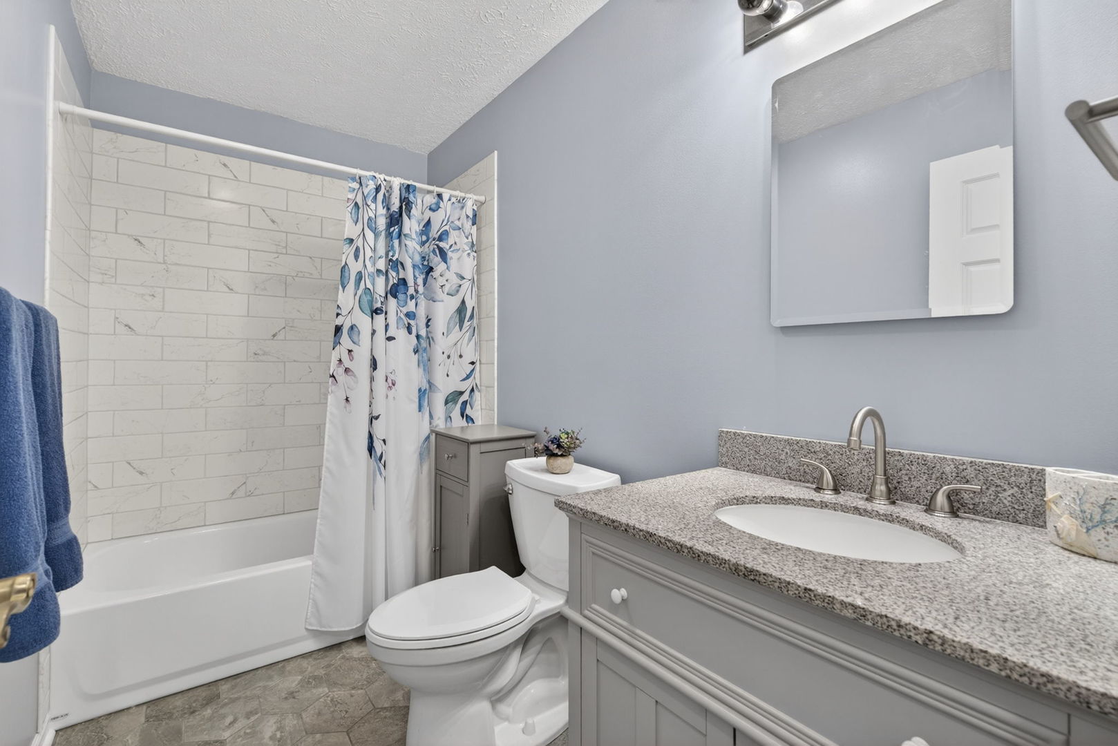 250 FOSSIL POINT Court, Wilmington, IL 60481