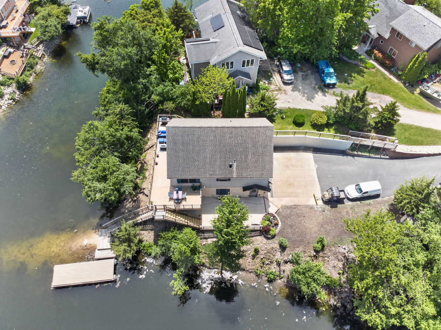 250 FOSSIL POINT Court, Wilmington, IL 60481