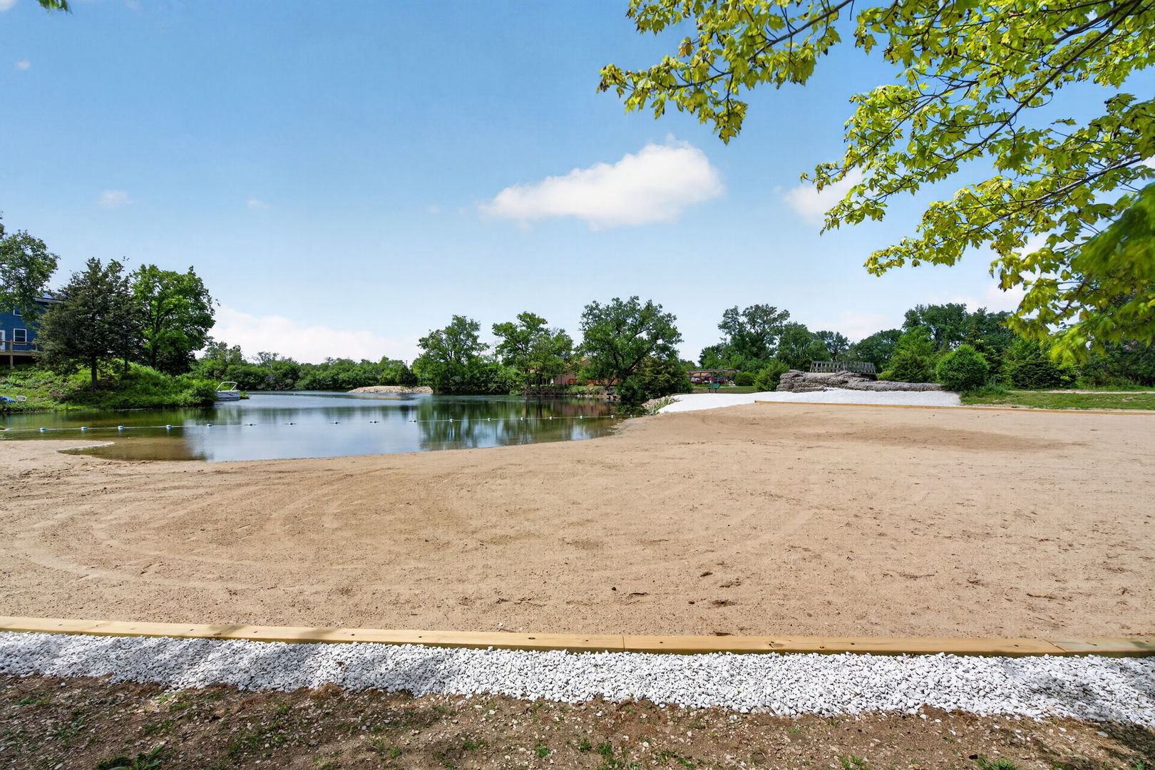 250 FOSSIL POINT Court, Wilmington, IL 60481