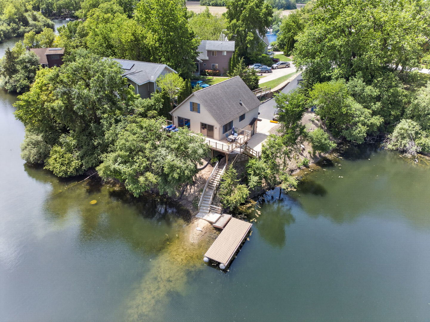 250 FOSSIL POINT Court, Wilmington, IL 60481