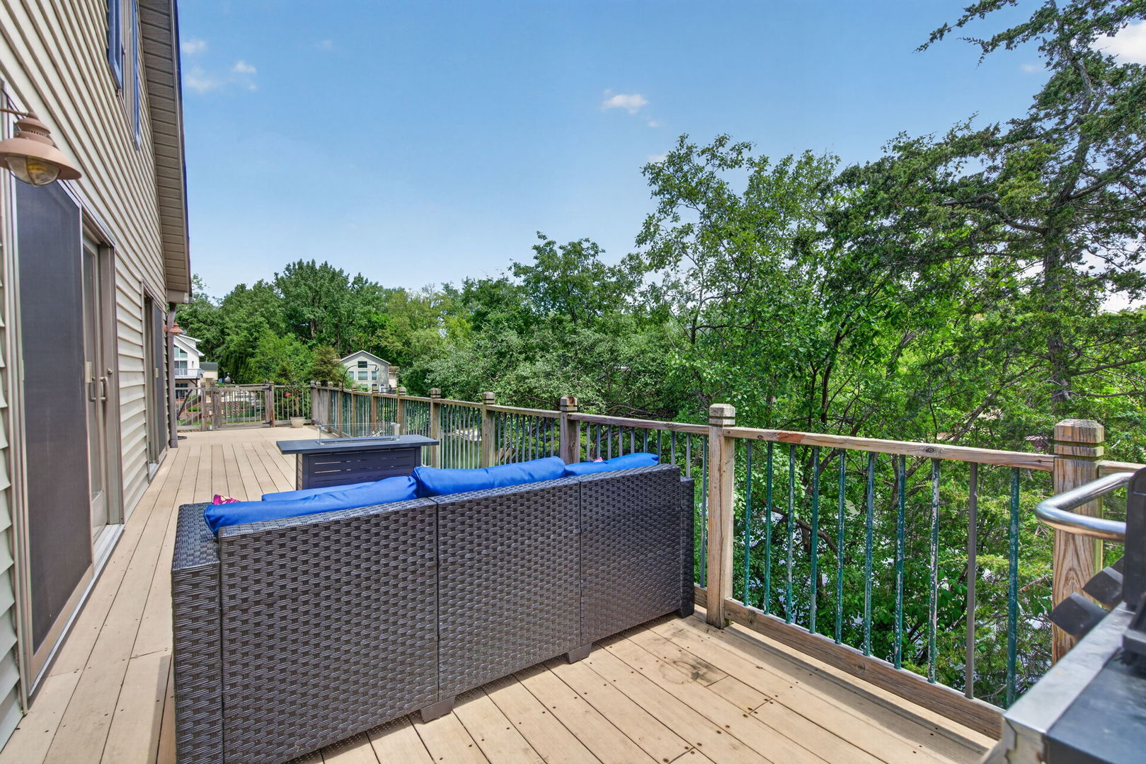 250 FOSSIL POINT Court, Wilmington, IL 60481
