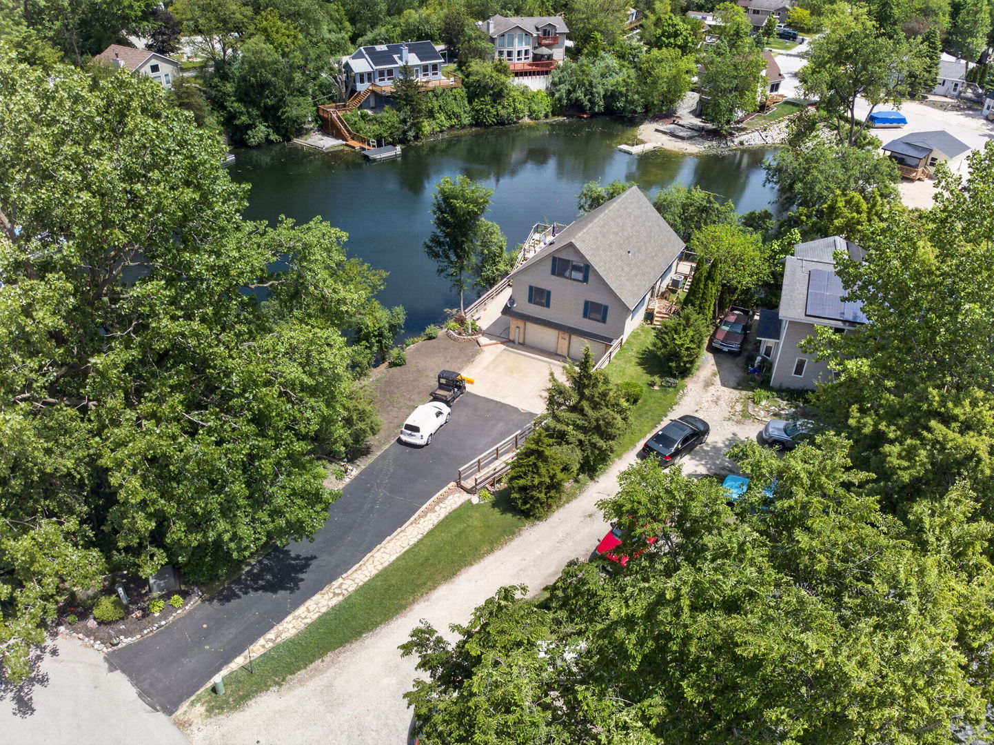 250 FOSSIL POINT Court, Wilmington, IL 60481