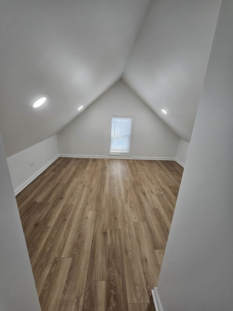 523 S McAlister Avenue, Waukegan, IL 60085