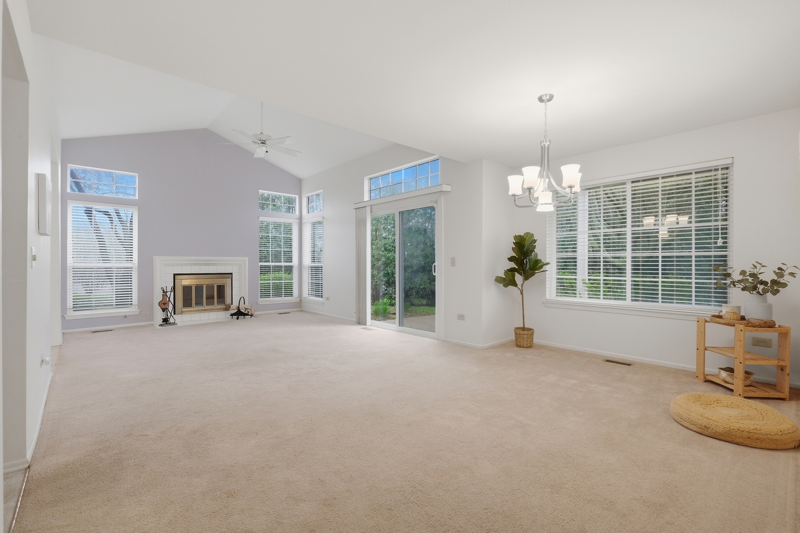 442 Cromwell Circle #1, Bartlett, IL 60103