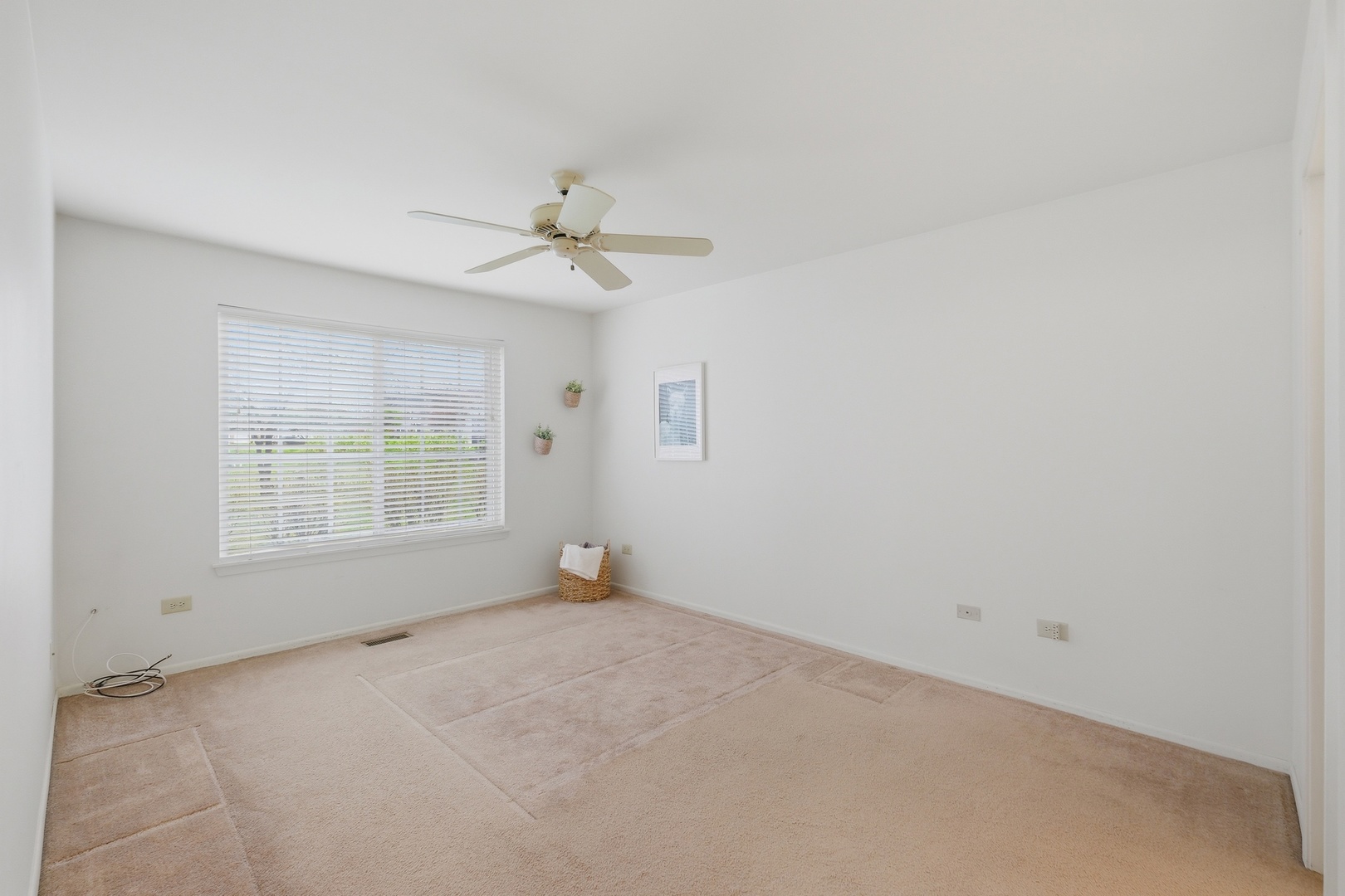 442 Cromwell Circle #1, Bartlett, IL 60103