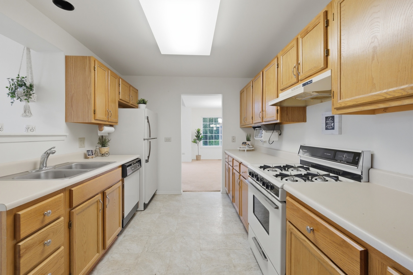 442 Cromwell Circle #1, Bartlett, IL 60103