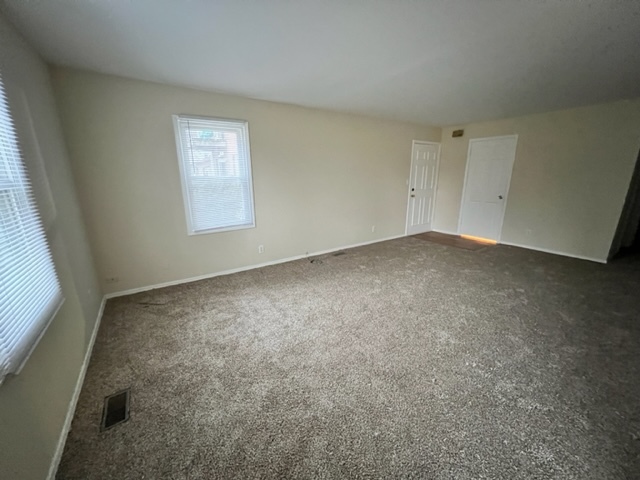 2019 Oak Street #C, St. Charles, IL 60174