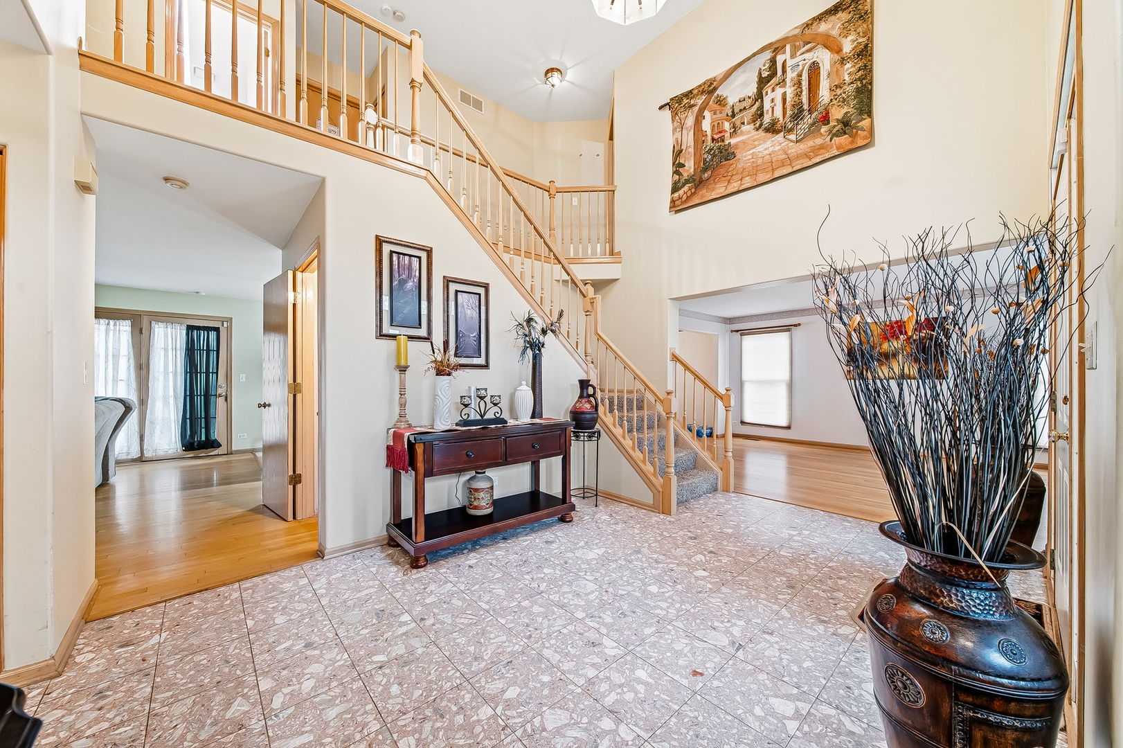 275 Farmhill Drive, Algonquin, IL 60102