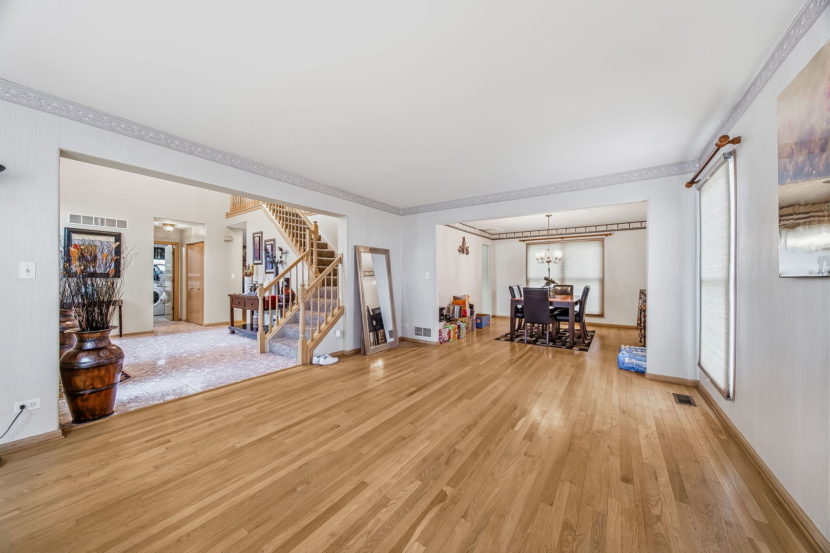 275 Farmhill Drive, Algonquin, IL 60102