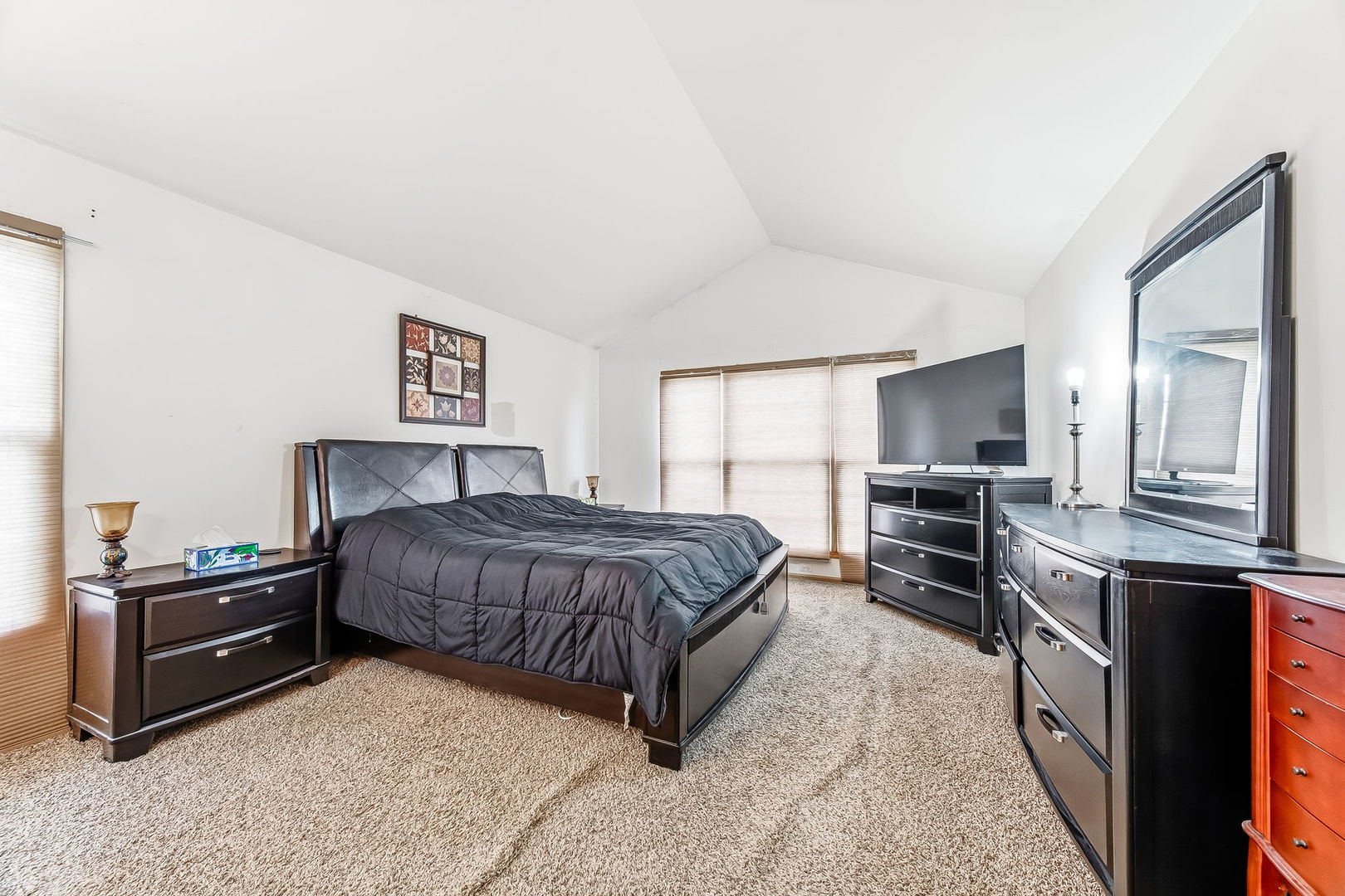 275 Farmhill Drive, Algonquin, IL 60102