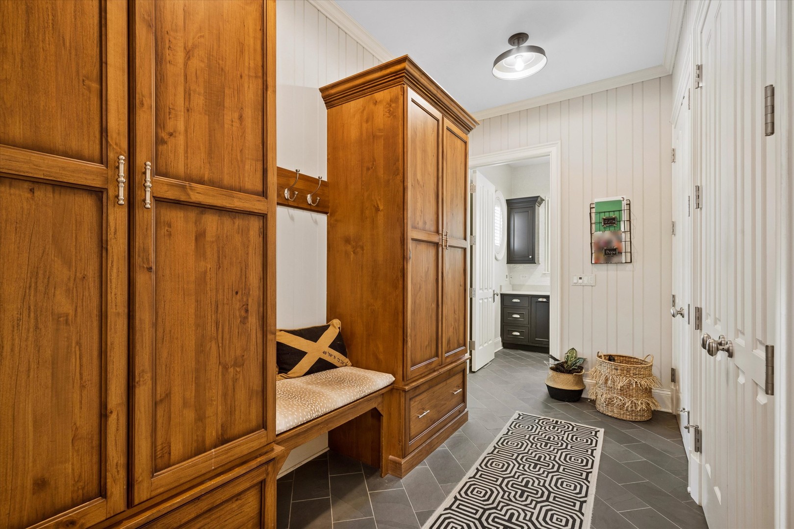 11 S Adams Street, Hinsdale, IL 60521