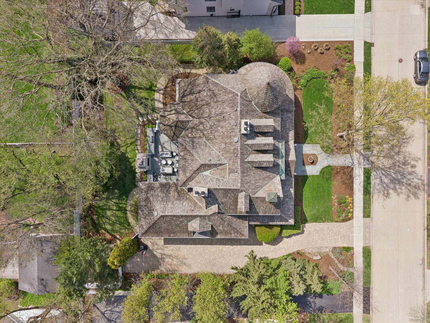 11 S Adams Street, Hinsdale, IL 60521