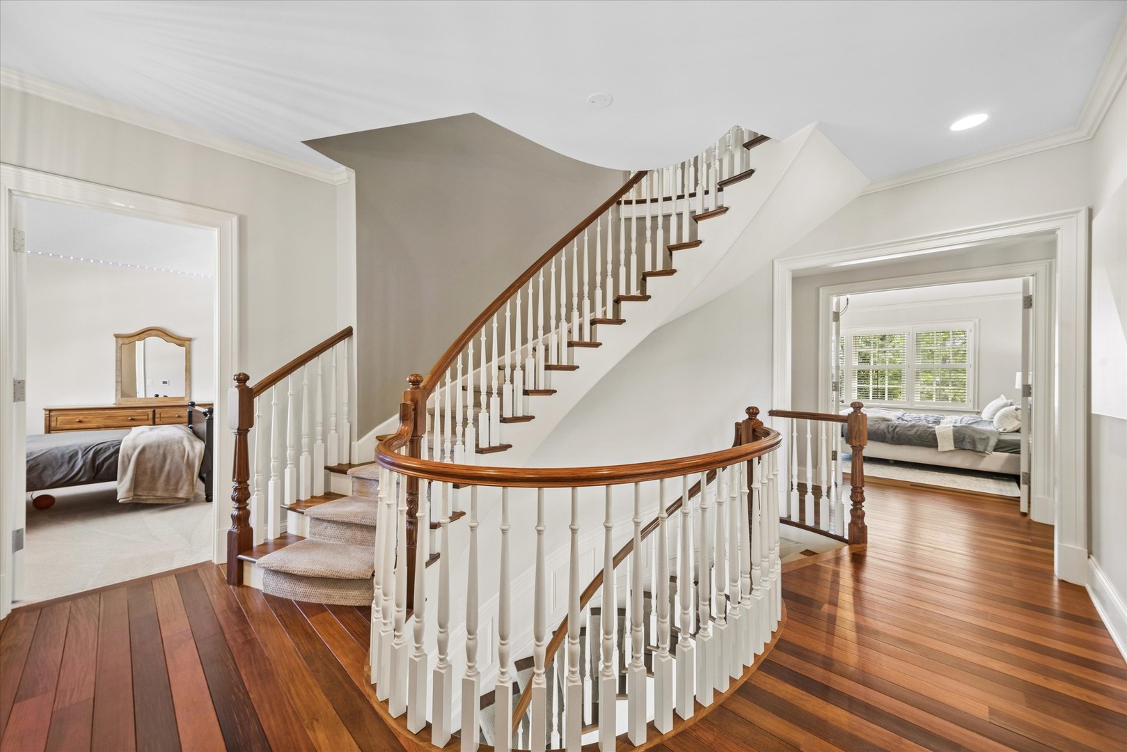 11 S Adams Street, Hinsdale, IL 60521