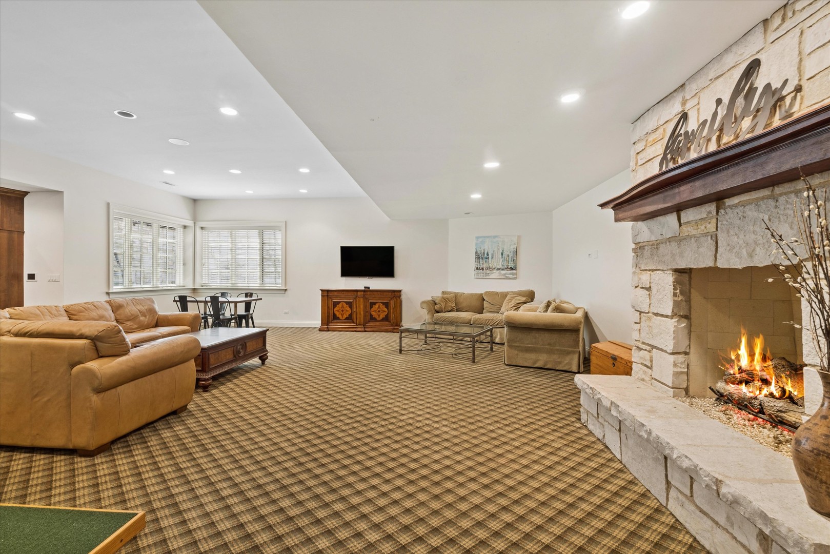 11 S Adams Street, Hinsdale, IL 60521